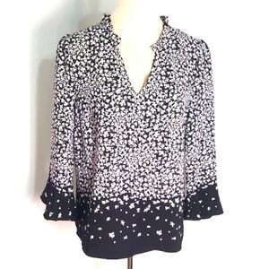 CeCe Black & White Floral Ruffled 3/4 Sleeve Blouse, Mandarin Collar, Sz Medium